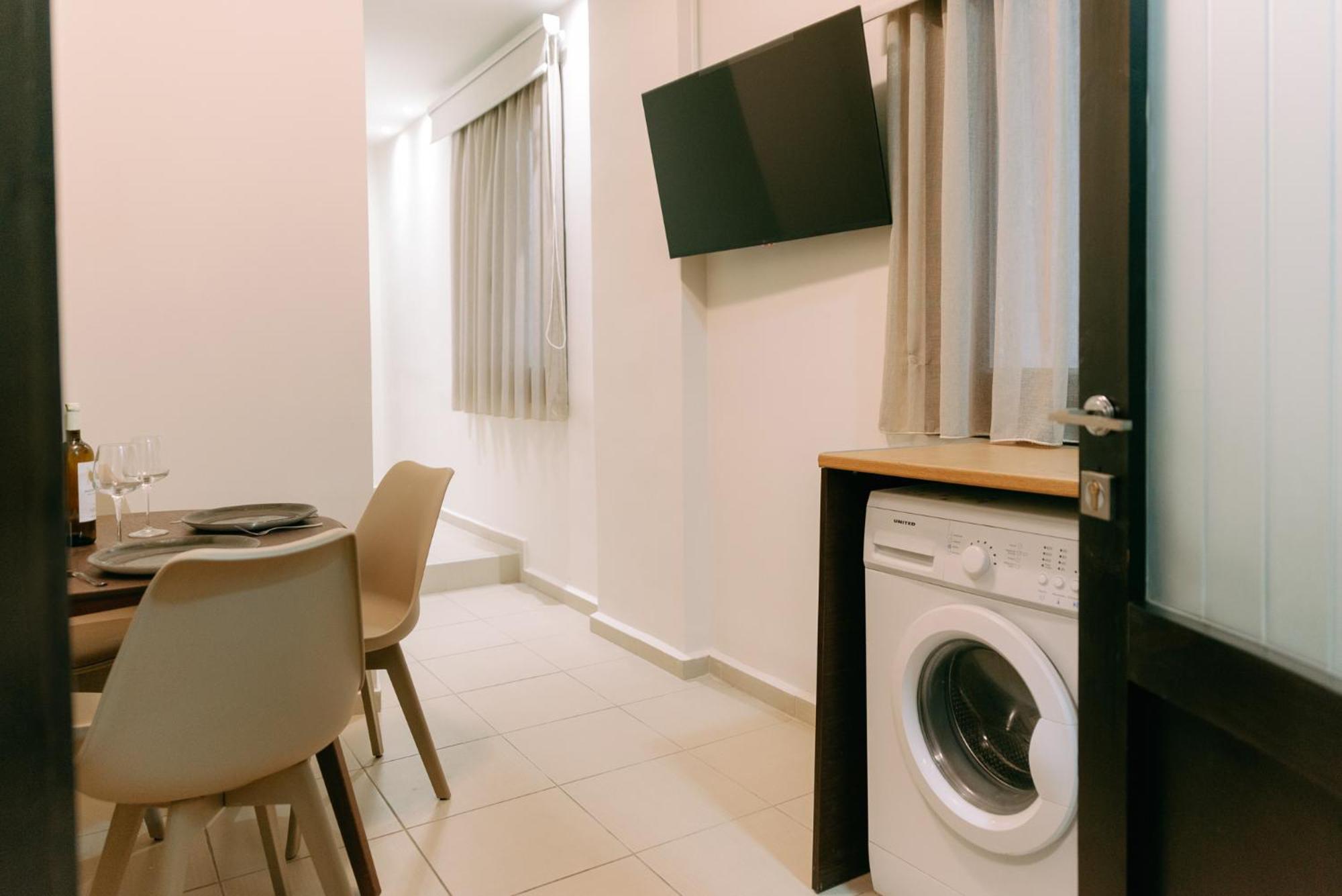 Ismini City Center Apartment Ираклио Екстериор снимка